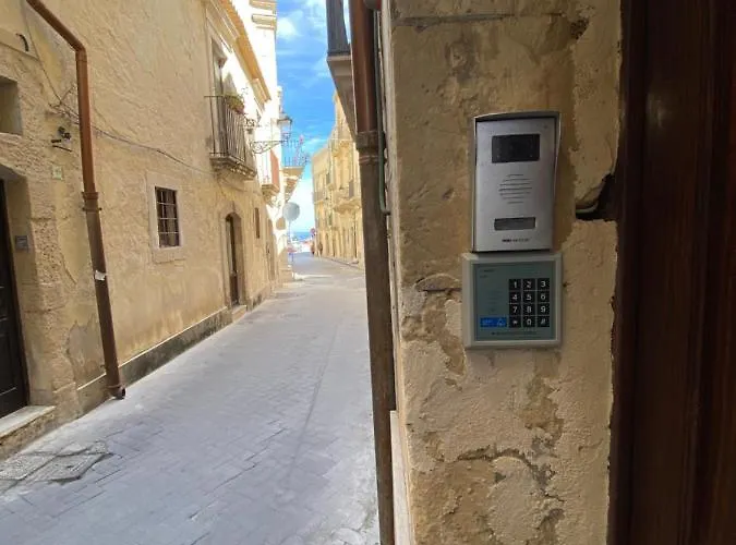 Casa 68 Ortigia 3*